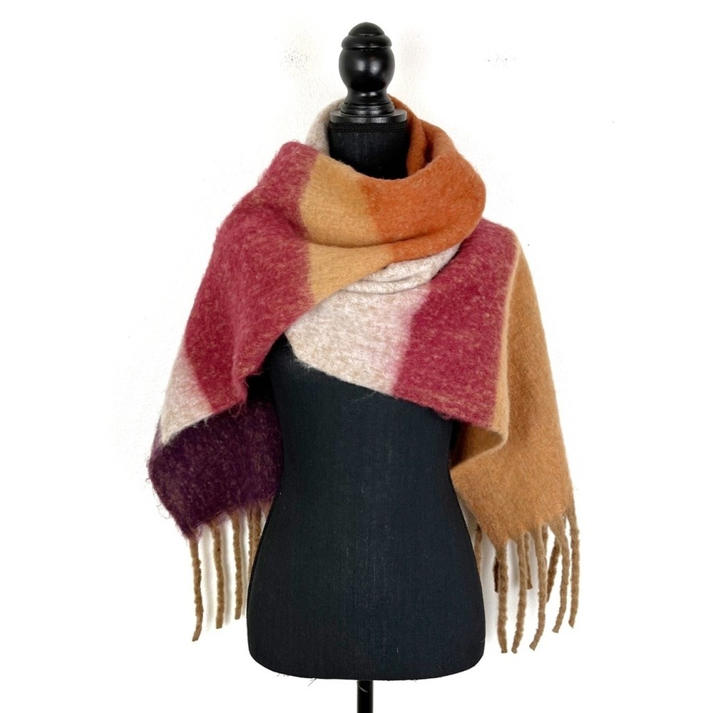 NWT Charlie Paige Winter Scarf Wrap Bold Stripes Color Block Fringe Gift